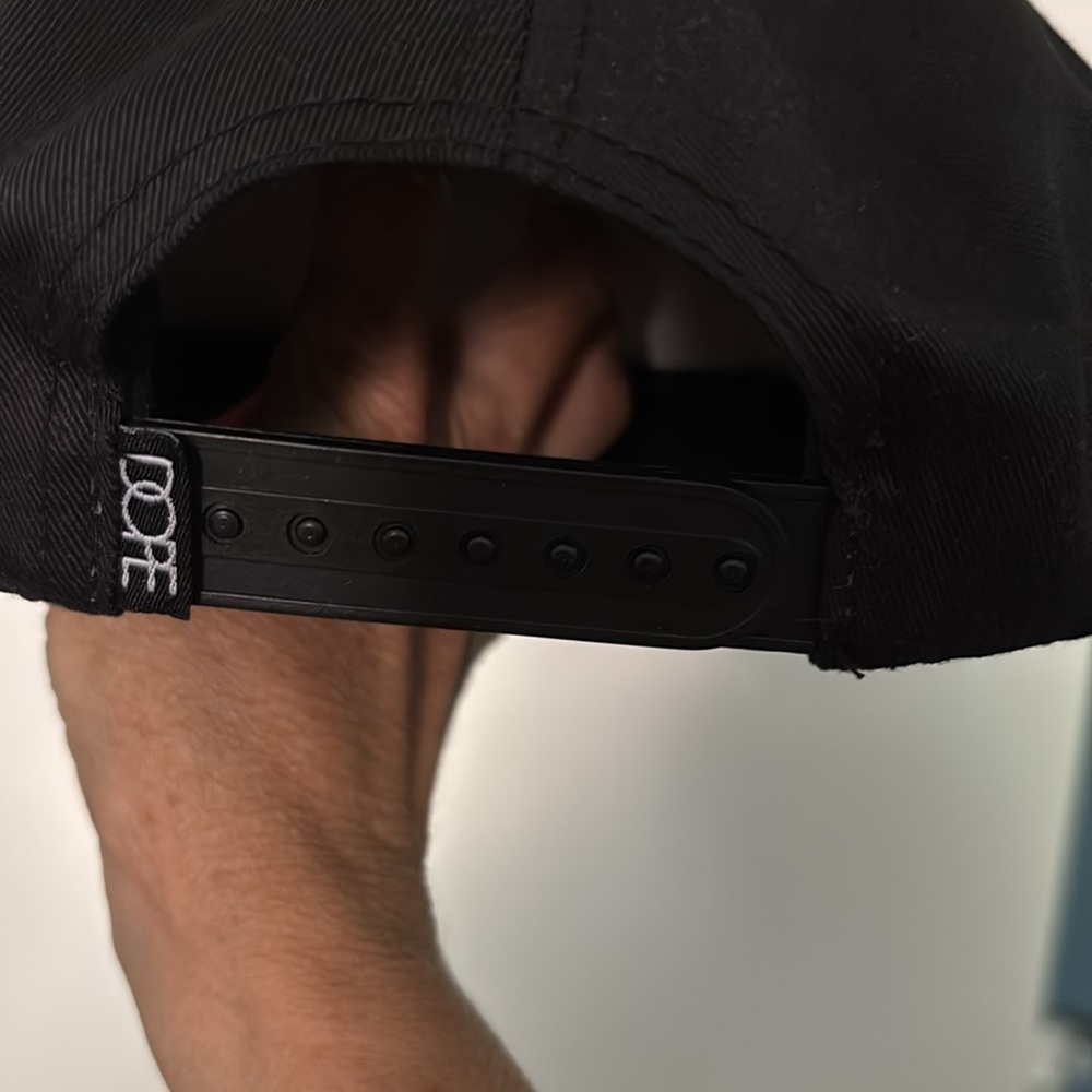 DOPE Black Cap with Gold Logo - Picture 2 of 2